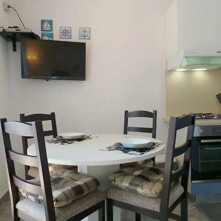 In - Istrien 9043 * Μεντουλίν